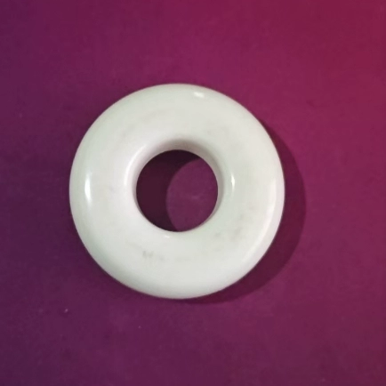 Массажер, кровать, бассейн, оборудование