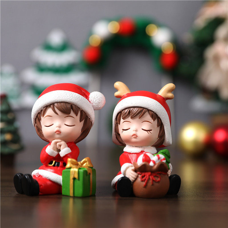 Cute Christmas elk small ornaments couple models a pair of net red creative cake plug-in Christmas special small dolls