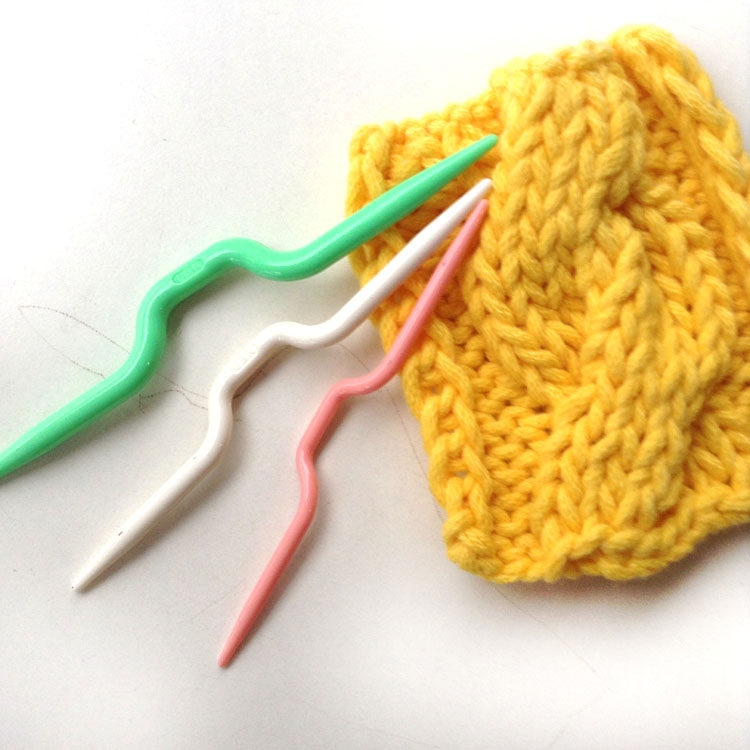 【5点以上ご購入で送料無料】マフラーやセーター用のねじり針、編み物道具、コーラ作り道具など。