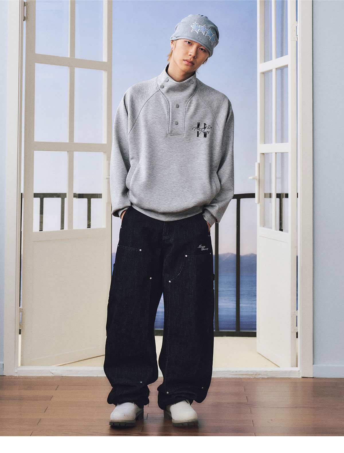 MEDM Half-Placket Collar Pullover Sweatshirt