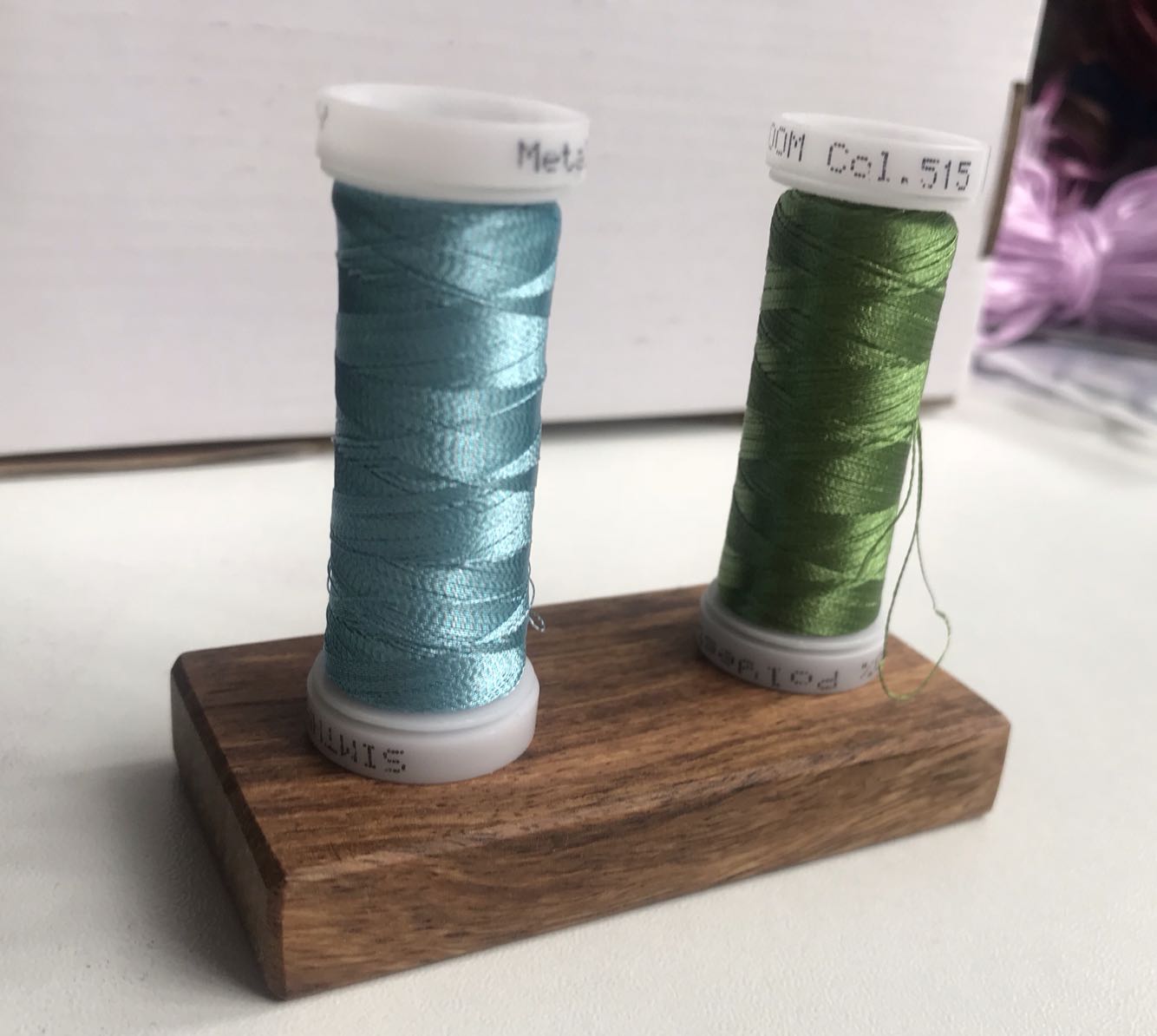 (Spool)French embroidery double-headed spool Mahogany spool spool frame plugger Specials