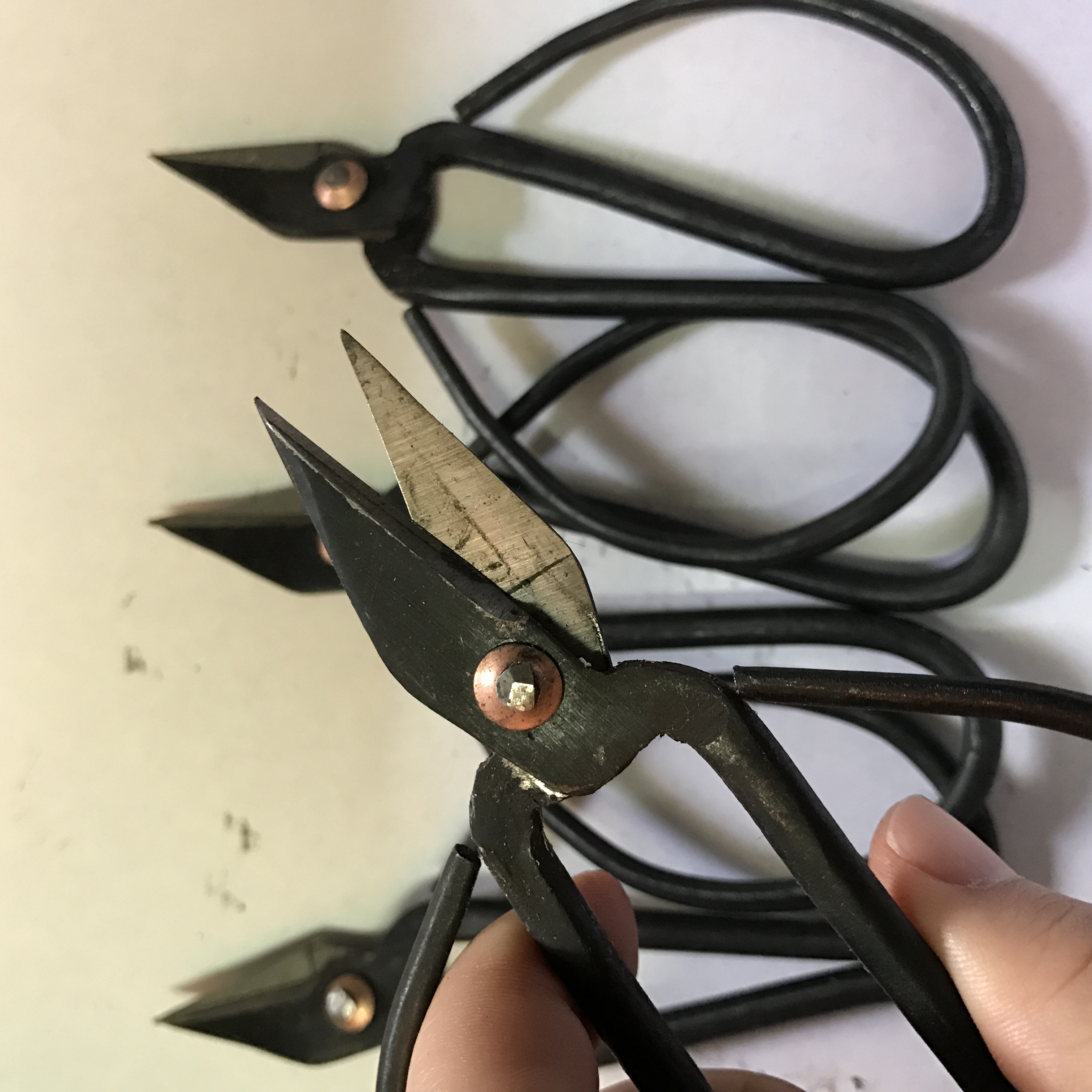 Special offer front steel scissors inlaid with alloy scissors small head scissors cut metal wire with thin iron sheet iron scissors