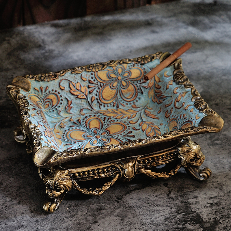 European resin retro creative ashtray living room coffee table ornaments New American personalized cigarette plate office decoration