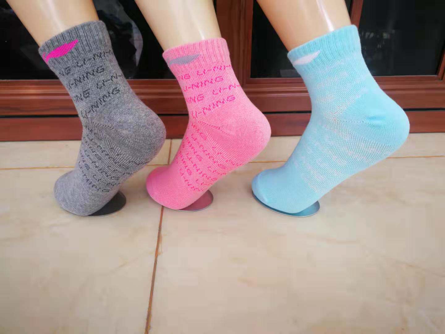Li Ning Badminton Socks male socks high waist cotton socks towel after tennis running socks low waist