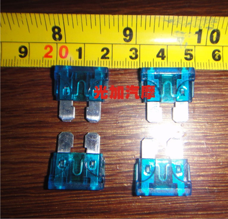 Xenon đèn cầu chì 10A xe máy cầu chì HID cầu chì xenon đèn cầu chì điều khiển relay đèn pha xe máy vision