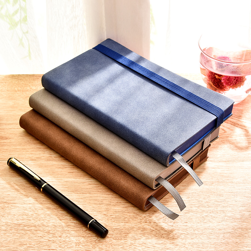 A6 small pocket type carry - on record notepad Portable small copy of small copy of soft skin skin thicker business minimal office work college classroom journal exquisite art