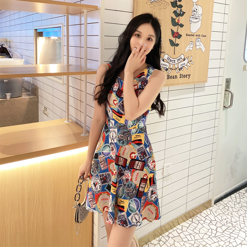 Dopamine Floral Dress 2026 Summer New Style Vacation Elegant Sweet Fresh Student A-Line Tank Dress