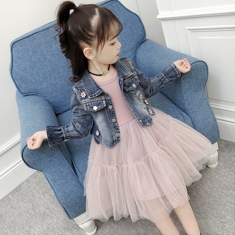 3 children 4 girls denim dress 5 spring and autumn 2022 new princess skirt net red foreign style 6-year-old girl suit