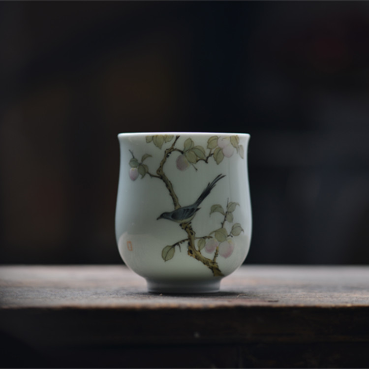 Offered home - cooked artist with hand - made flowers and birds in cup in hand cup master cup set of jingdezhen ceramic tea cups