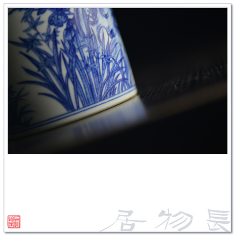 Offered home - cooked in jingdezhen blue and white porcelain brush pot tea canister hand - made by patterns checking antique porcelain