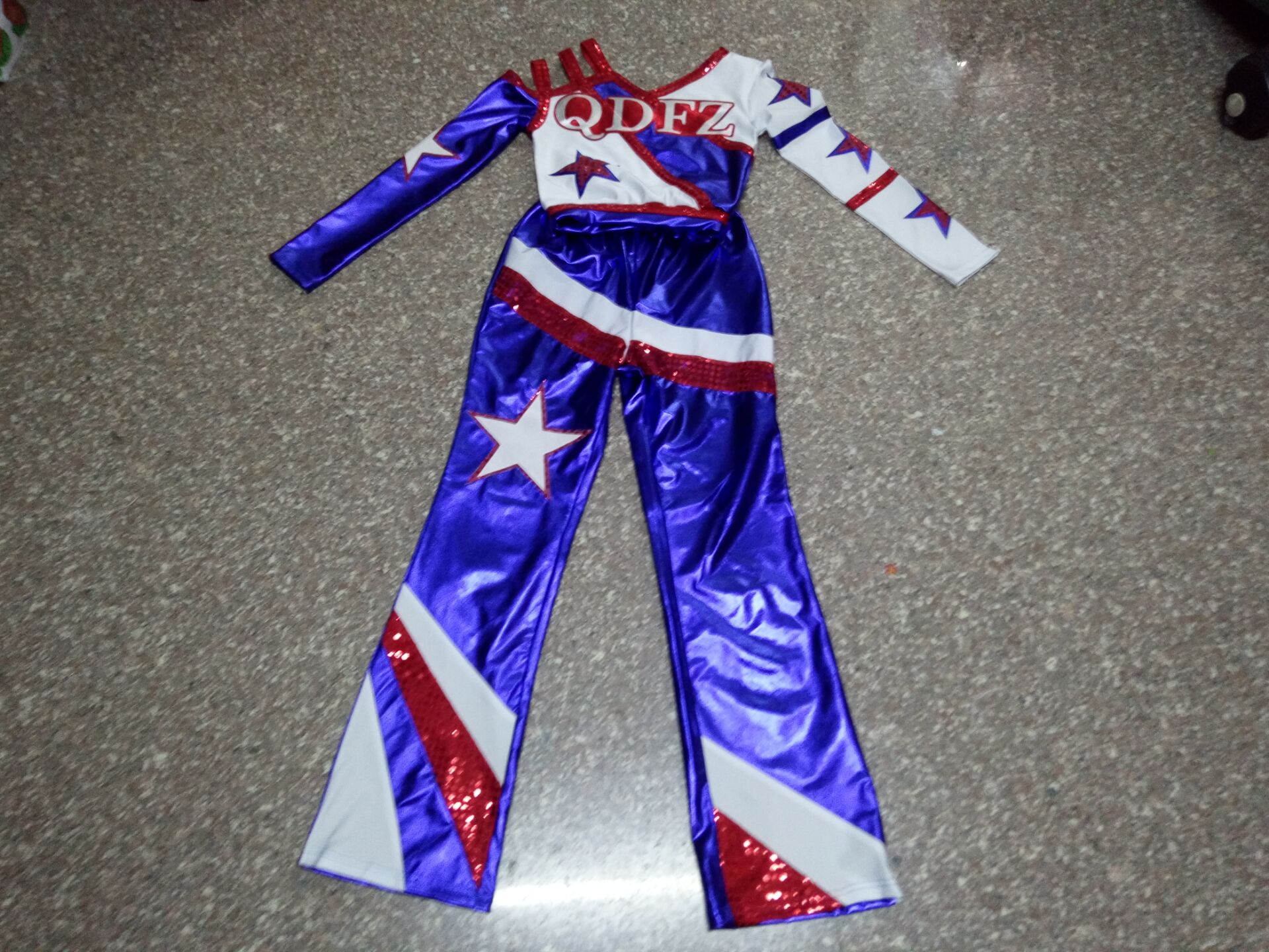 New cheerleading clothing sports gymnastics cheerleading performance clothing skirt men and women aerobics clothing customization