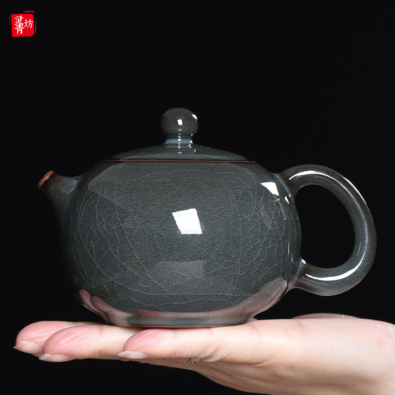 Celadon teapot single pot ceramic all handmade brewing teapot brother kiln iron tire Xi Shi pot single tea set small set home