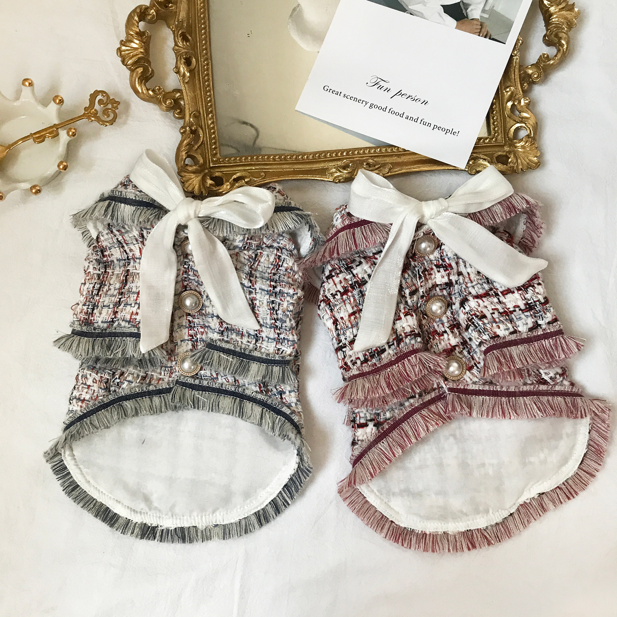 2020 new dog clothes puppet English short cat small fragrant wind coat pet dog clothes autumn teddy princess