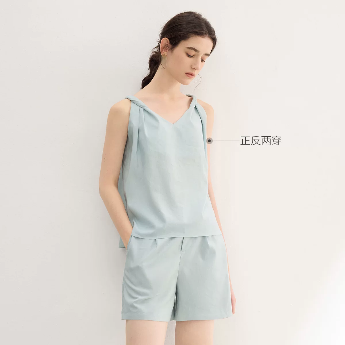 Top with cups, tank top, summer set, high-end