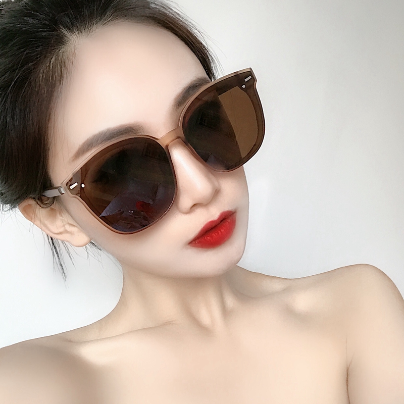 Seaside travel sunglasses ins net red sunglasses female square round face glasses frosted tea retro street shooting tide polarized