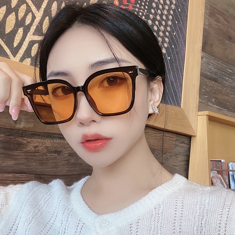 Han Edition 2022 new vintage orange glasses large frame sunglasses female face thin sunglasses fashion is simple