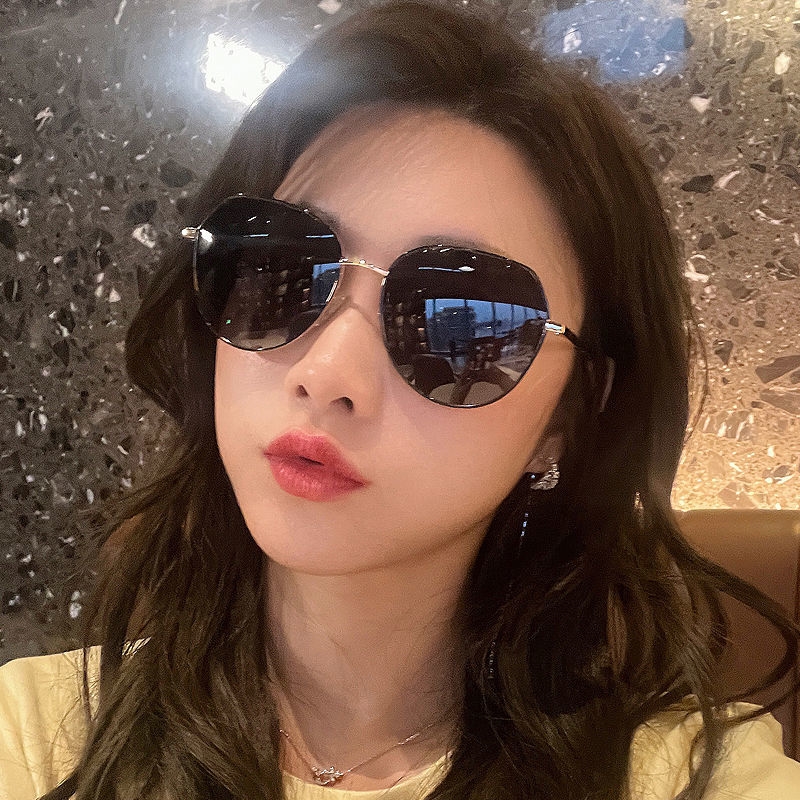 In 2022, the new sunglasses tide female anti - UV face with thin polarized nearsightedness several glasses sunglasses female summer