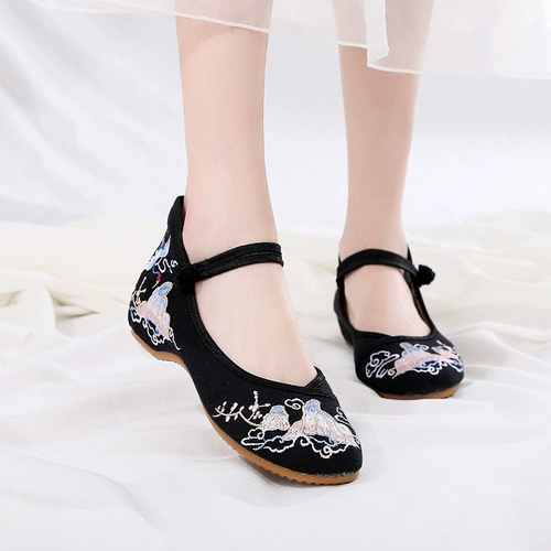 Обувь, классические туфли, белые этнические слипоны, мягкая подошва, этнический стиль