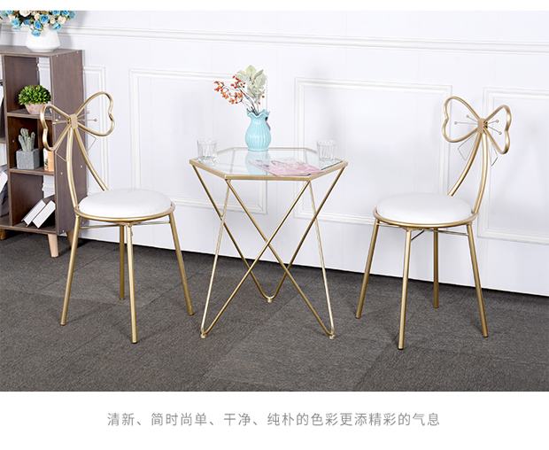 Cửa hàng cà phê đỏ bàn ăn và ghế ins gió tráng miệng cửa hàng trà bàn ghế kết hợp vẻ đẹp phòng khách bàn ghế tiếp khách - Bàn bàn ăn xếp gọn