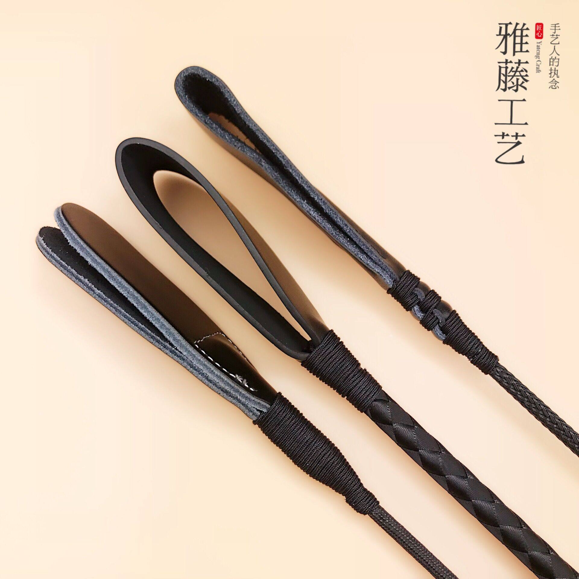 sp情趣皮鞭sm另类玩具马鞭spank刑具调教女奴工具真皮拍小皮鞭子-阿里巴巴