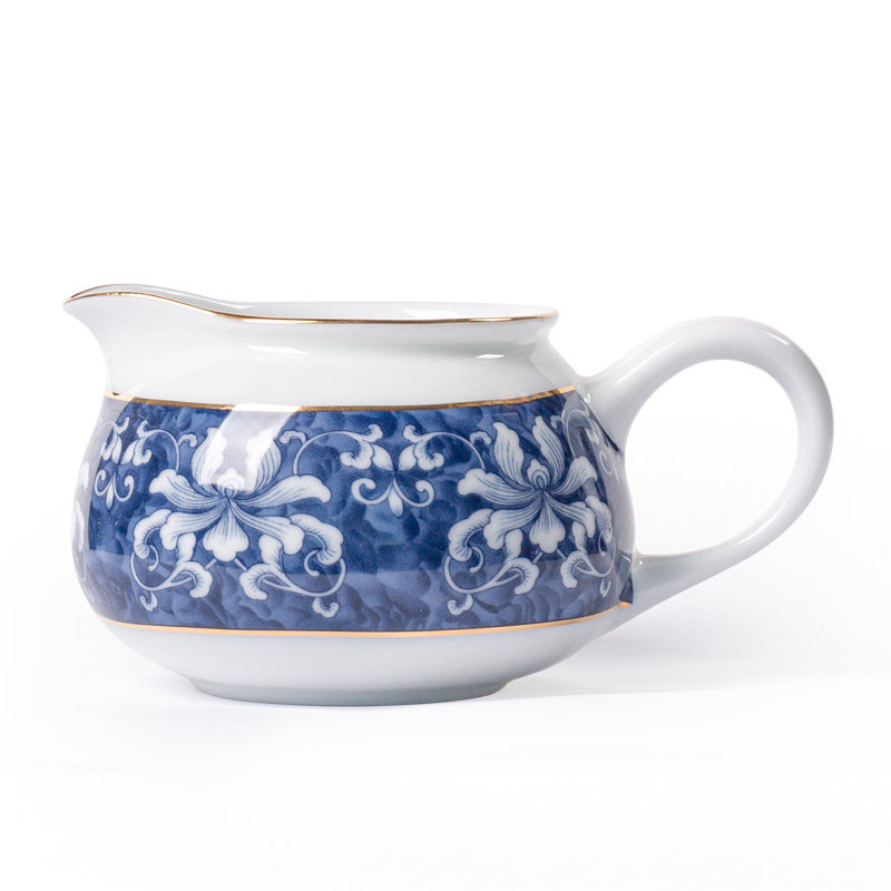 Chic Golden Green Flower Porcelain Fair Cup Day Style ceramic Kung fu Tea Tea Tea Tea Sea Common tea Tea Tea Sub