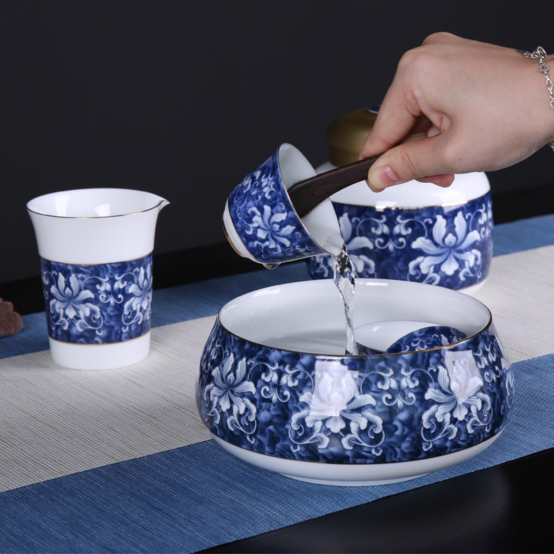 Chiang kai - shek ceramic kung fu tea set auto parts have large blue and white porcelain tea wash bowl wash to wash cup tea taking