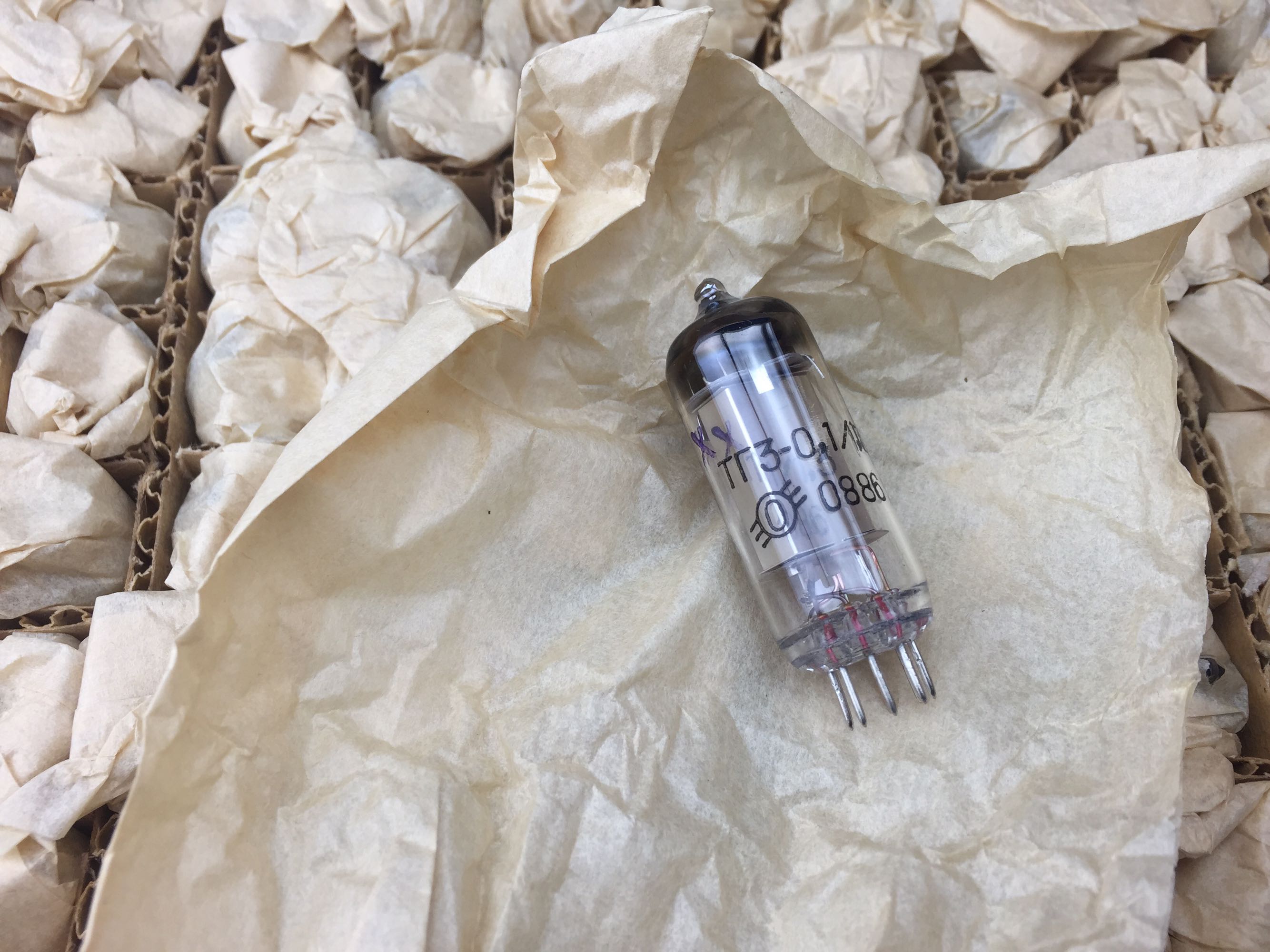 Soviet ZQ3-0.1 1.3 tube 2D21 tube 5727 PL21 high frequency machine spark tube can be invoiced