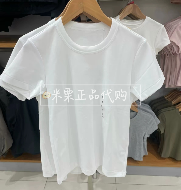 Uniqlo Women's U-Neck T-Shirt Summer Short Sleeve Regular Fit Master T-Shirt White Black Versatile Pure Cotton 483456 Uniqlo Women's U-Neck T-Shirt Summer Short Sleeve Regular Fit Master T-Shirt White Black Versatile Pure Cotton 483456