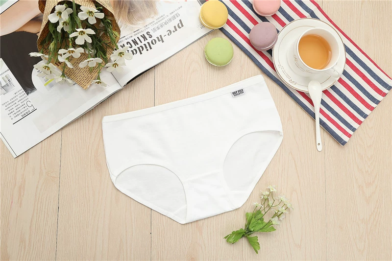 Vải cotton kích thước lớn cô gái bông eo sinh viên màu rắn cô gái sexy tam giác phụ nữ đồ lót hộp quà tặng