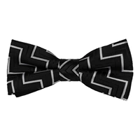 Черный полосатый вырез