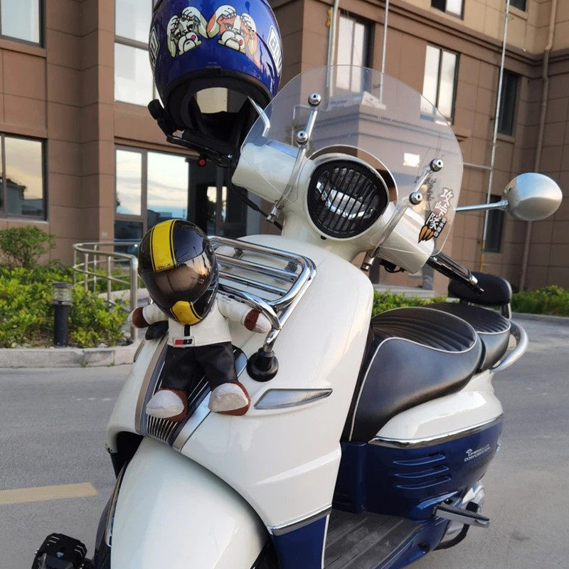 Locomotive modification accessories Peugeot Django Django front shelf folding retro shelf luggage rack spotlight rack