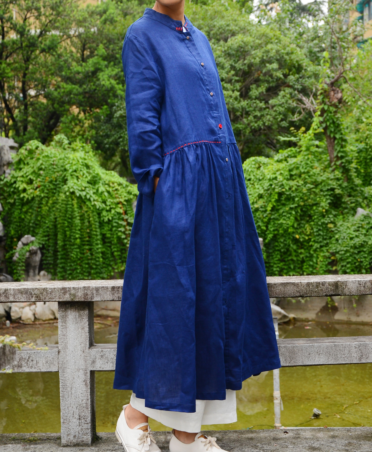 Đầu mùa thu mỏng retro gió quốc gia màu loose linen áo gió phần dài bông áo khoác áo phụ nữ áo khoác nữ hot trend 2021