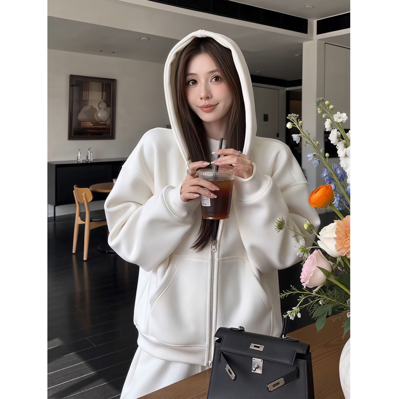 White Hooded Sweatshirt Set for Women, Autumn Loose Zipper Cardigan Jacket, High-Waisted Drapey Wide-Leg Sweatpants, Casual Sportswear White Hooded Sweatshirt Set for Women, Autumn Loose Zipper Cardigan Jacket, High-Waisted Drapey Wide-Leg Sweatpants, Casual Sportswear