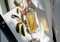 Ready stock Taiwan plastic free purchasing source Yuanyuan Steel Art - Hiding Tou drink cup miffy