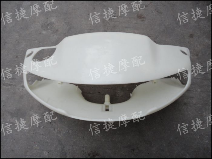 DIO AF 27 Phase 28 - phase of the light box headlamp outer shell (the blank plate is not painted)