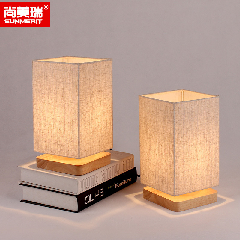 Japanese-Style Solid Wood Small Table Lamp, Square, Solid Color Linen, Simple Bedroom Bedside Lamp, Study Room, Bar Decoration, New Chinese-Style Lamp