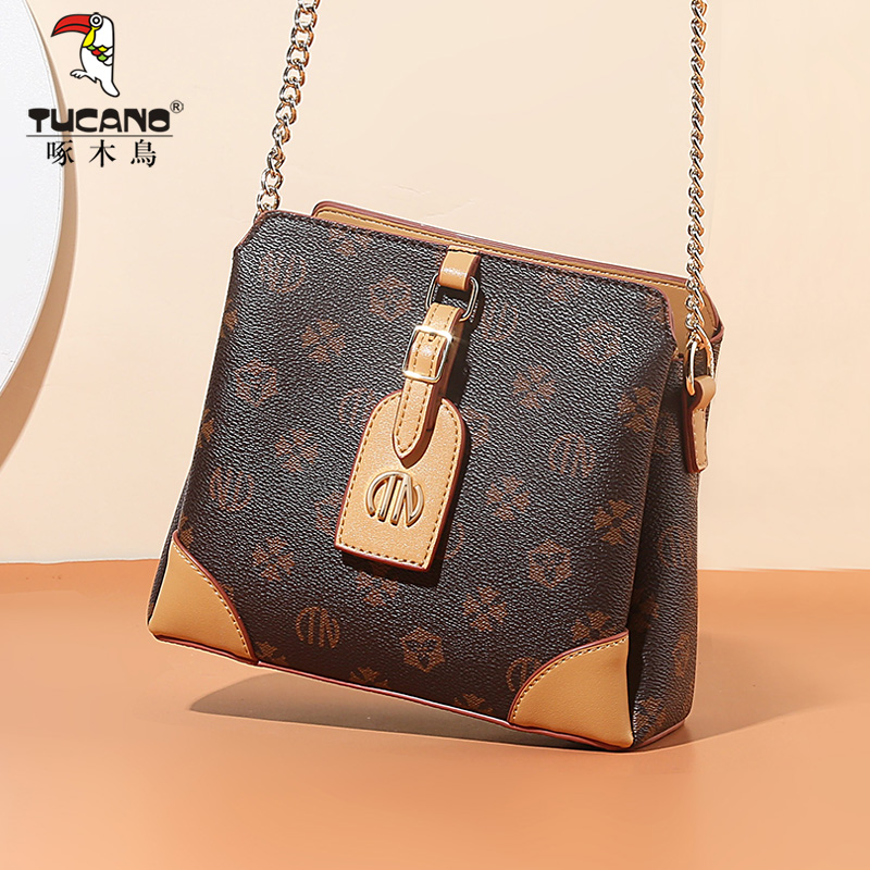 Woodpecker Women's Bag 2022 New Tide Bucket Bag Summer Old Flowers Fashion Single Shoulder Bag 100 Lap Large Capacity Diagonal Satchel Bag