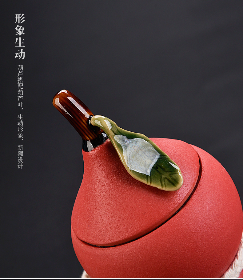 Friend is creative ceramic tea pot seal pot size home red and green tea pu 'er tea caddy fixings, black and white