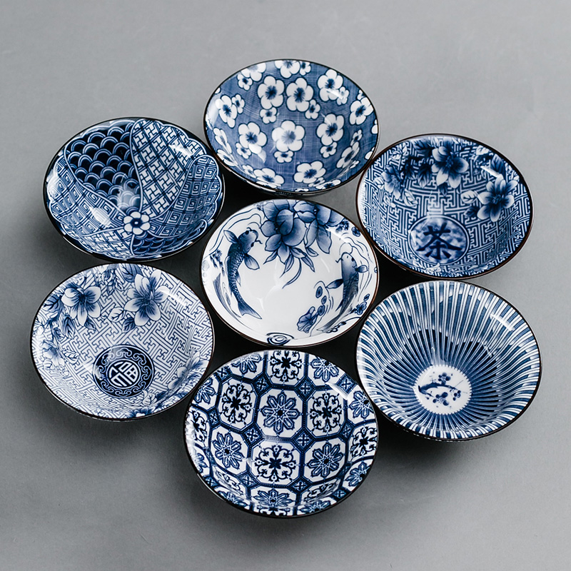 Friends is Japanese blue - and - white porcelain teacup sample tea cup bowl master cup kung fu tea tea cup in the glaze porcelain cup