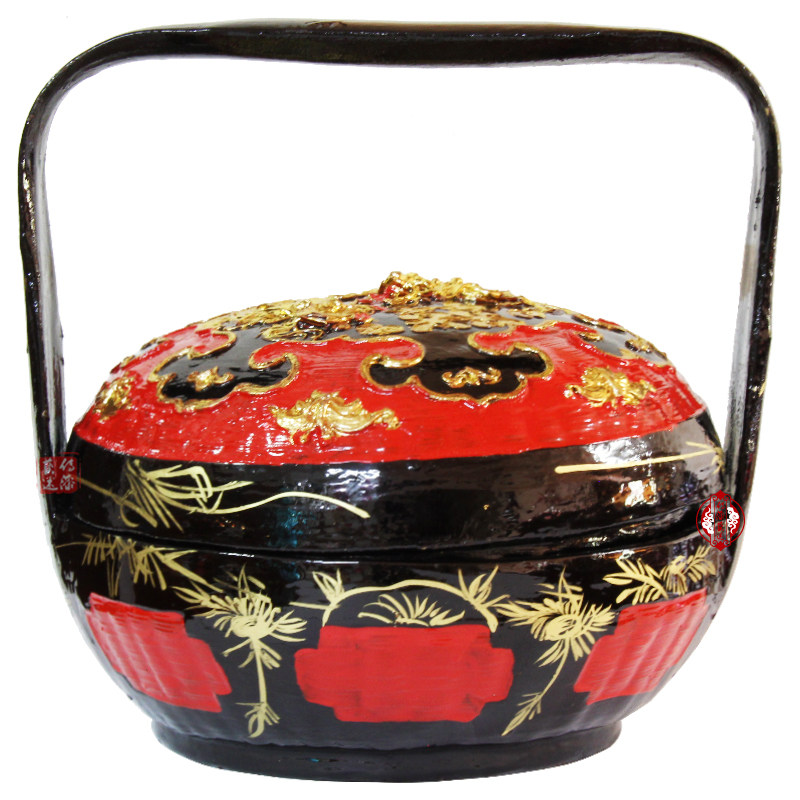 Special spot Yongchun lacquer basket hand-carved dragon and phoenix bamboo weaving large lacquer wedding burning incense bye bye basket folk lacquer art