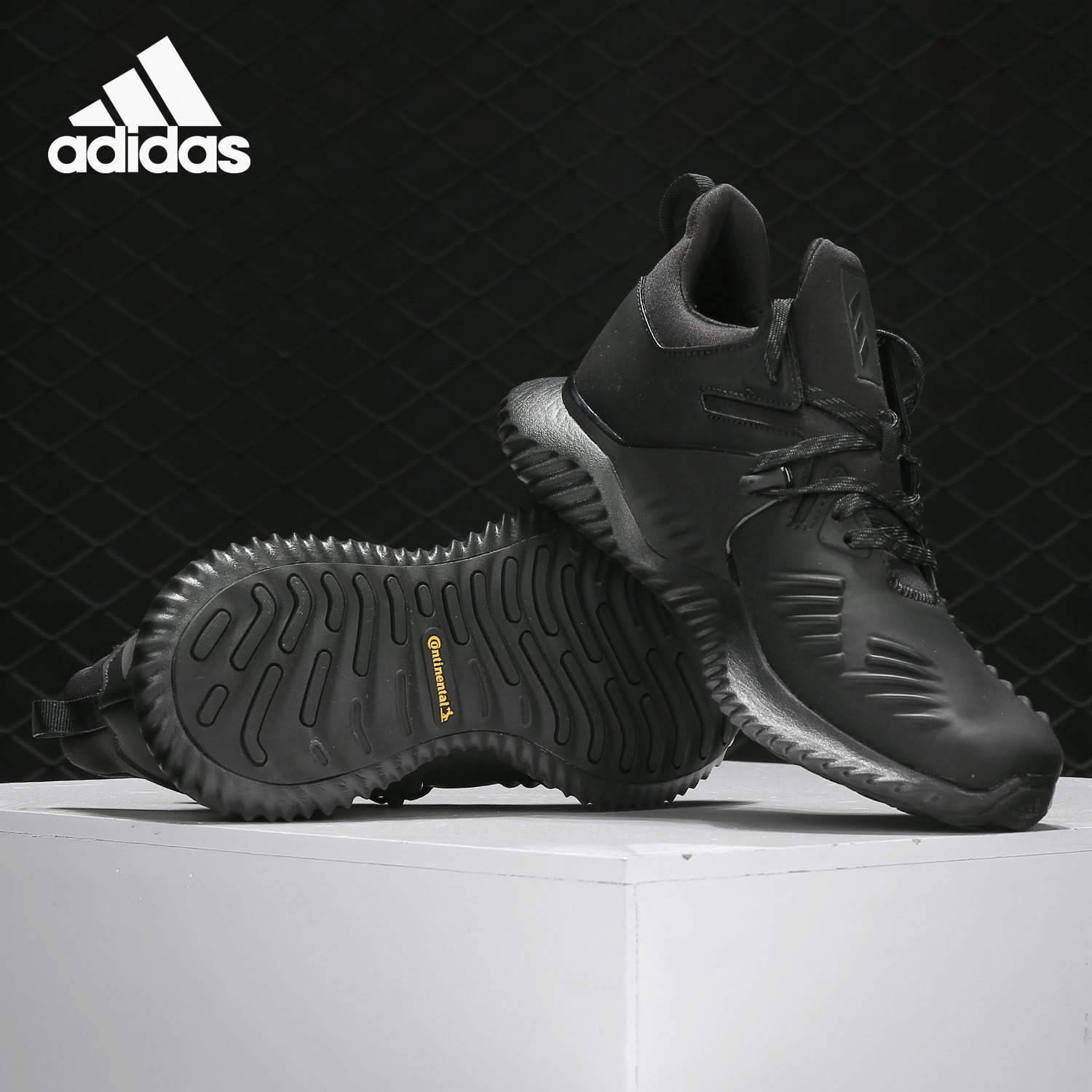 Adidas/阿迪达斯正品2019秋冬新款男子休闲运动健步跑步鞋F33920