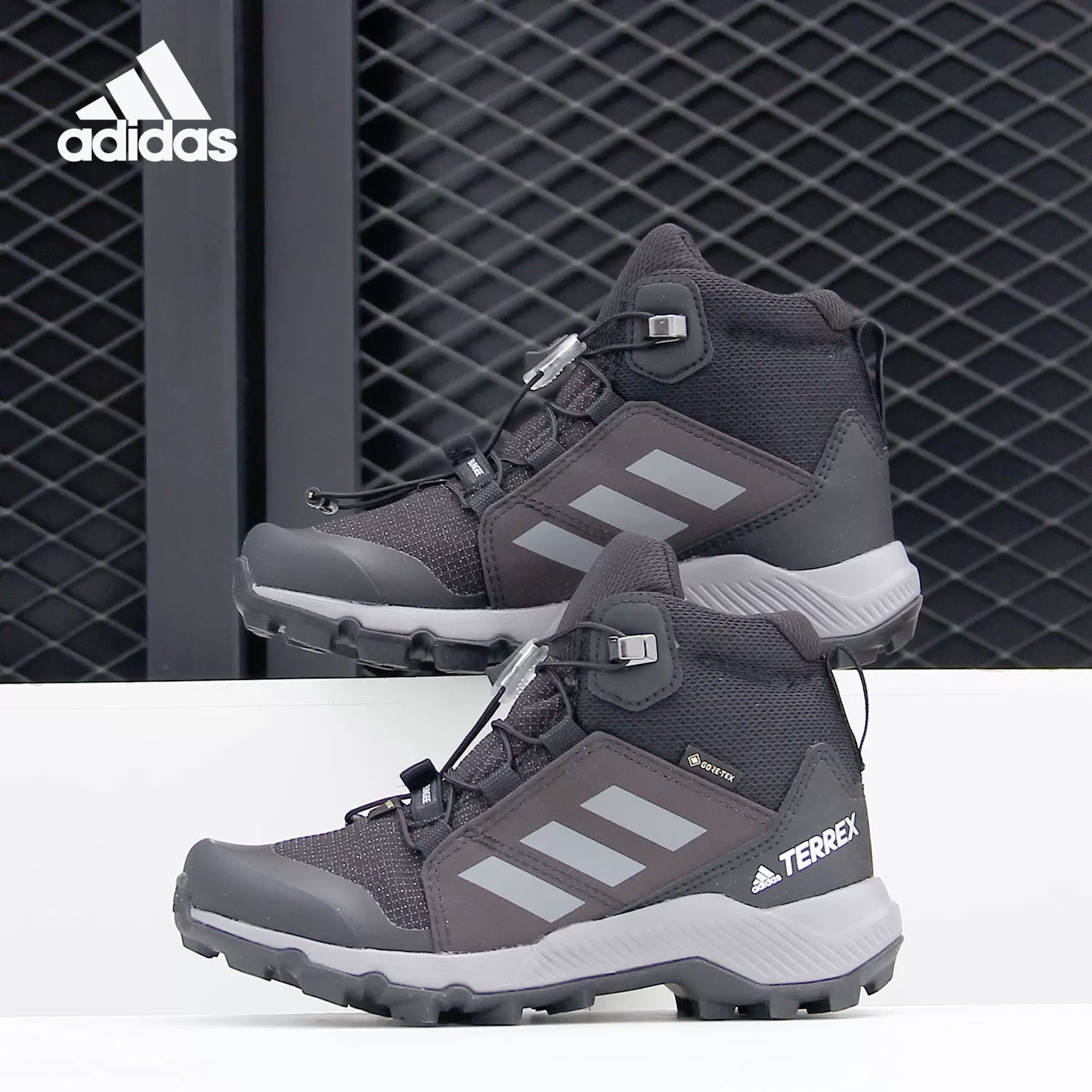 Кроссовки/Оригинальные Terrex Adidas большой мальчик походы альпинизм уличная обувь снег снег ботинок EF0225