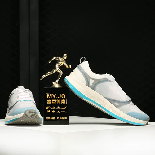 Skechers, спортивная спортивная обувь с амортизацией, тренд сезона