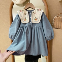 Синее платье, с вышивкой