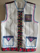 Ethnic minority mens ethnic Naxi ethnic Wa ethnic group dance performance costumes Huluth performance costumes and strong Yi ethnic Chinese horse clique