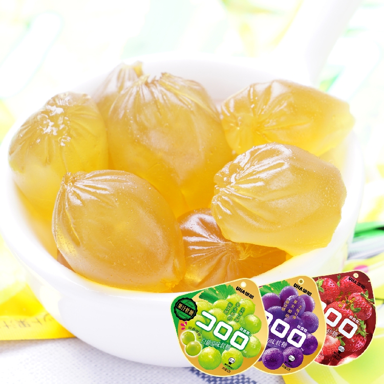 Yuha UHA taste sugar cool grapeberry fruit juice QQ soft sugar 52g leisure children snack