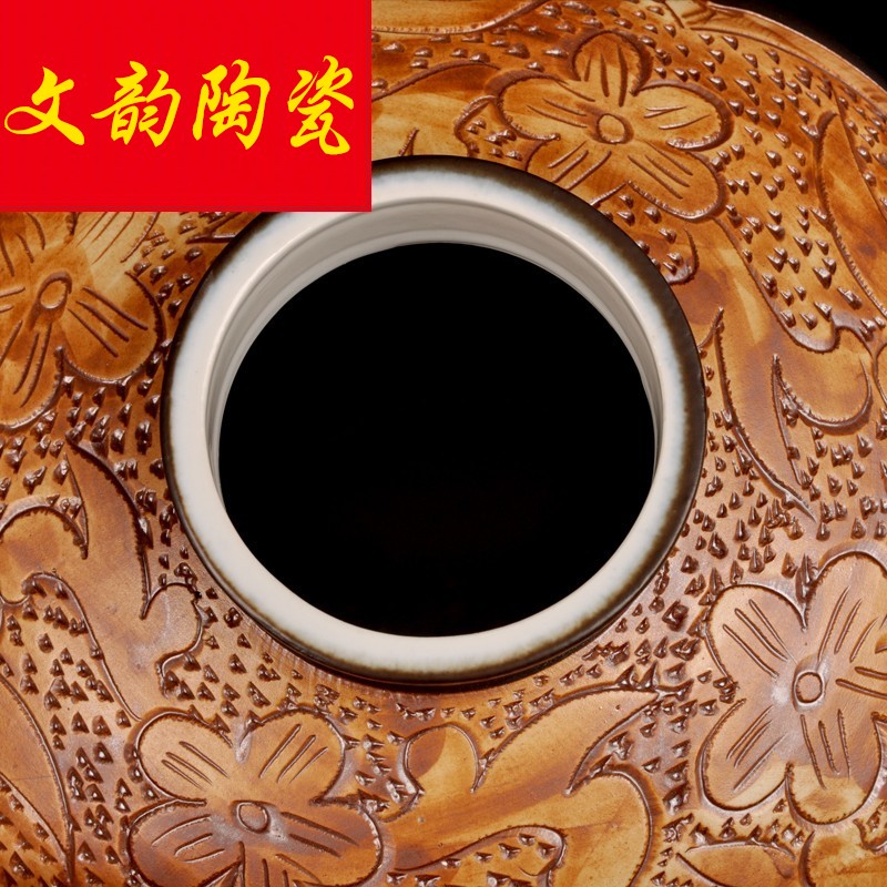 Jingdezhen ceramic jars 10 jins 20 jins 30 jin carved retro mercifully bottle it sealed flask 50 pounds