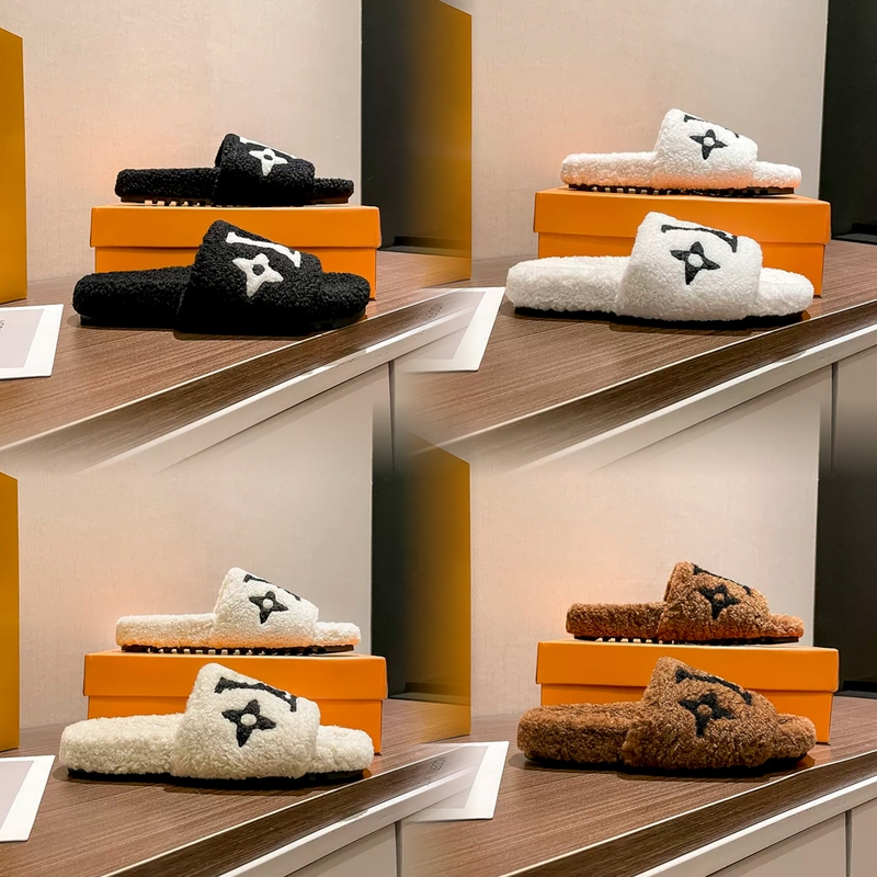 26 Spring/Summer New Style ins Trendy Internet Celebrity Outdoor Furry Slippers Women's V-Brand Thick-Soled Flat Slippers Women's Sandals