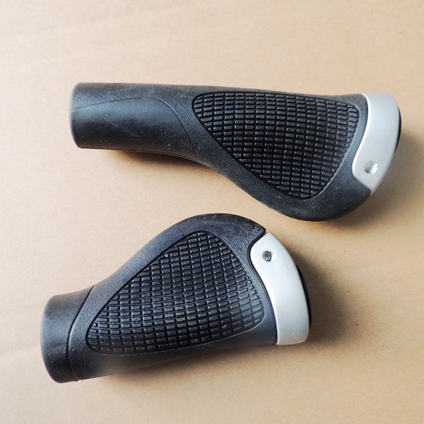 Poignées de vélo - Ref 2355472 Image 8