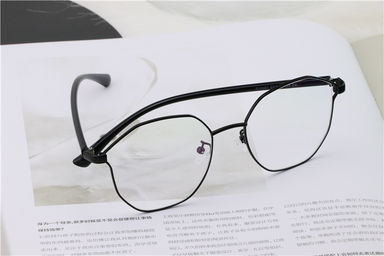 Montures de lunettes en Alliage cuivre-nickel - Ref 3139207 Image 26